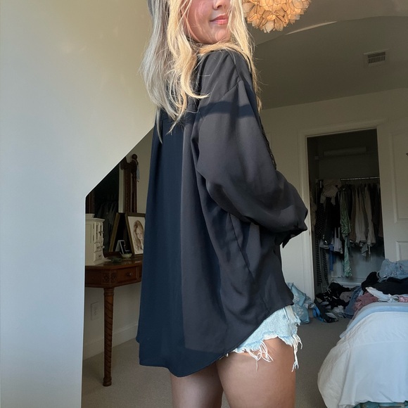 black cut out blouse Zara - Picture 5 of 5